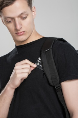 Logotrade Werbegeschenke das Foto: Urban schnitthemmender Anti-Diebstahl-Rucksack