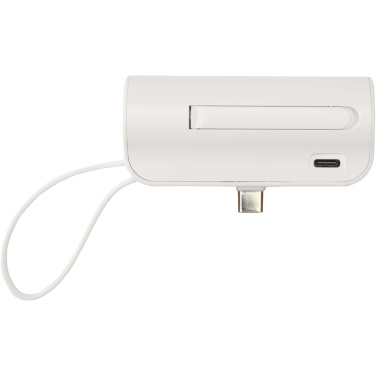Logotrade Werbeartikel das Foto: Alnair 10 W 5000 mAh Typ C Powerbank aus recyceltem Kunststoff mit integriertem Klappständer und 2 in 1 Kabel