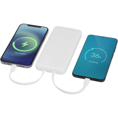 Logotrade Firmengeschenke das Foto: Adhil 10 W 10.000 mAh Powerbank aus recyceltem Kunststoff mit 2 integrierten Kabeln