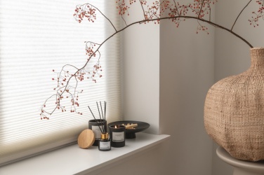 Logotrade promotional items photo of: Ukiyo deluxe scented candle with bamboo lid