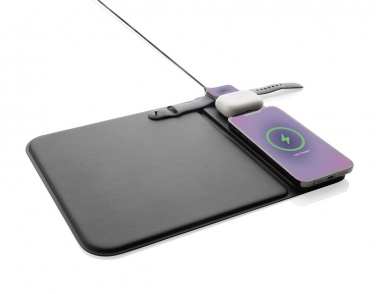 Logo trade advertising products image of: Swiss peak RCS recycled PU 15W 3 in 1 charging mousepad