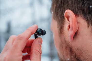 Logotrade promotional giveaway image of: Skywave RCS recycled plastic solar earbuds