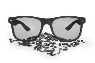 Logotrade promotional product picture of: GRS recycled PC plastic sunglasses