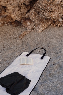 Logo trade promotional items picture of: VINGA Volonne AWARE™ recycled canvas beach mat