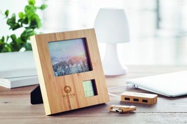 Logo trade promotional giveaways image of: Photo frame with weather statio