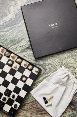 Logo trade ärikingid foto: VINGA Chess kohvilauamäng