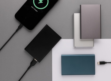 Logo trade reklaamkingid foto: RCS-i taaskasutatud plastist/alumiiniumist 4000 mah C-tüüpi akupank