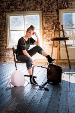 Logo trade ärikingid foto: Elle Fashion, Vargusvastane seljakott