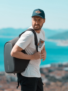 Logotrade firmakingid pilt: Bobby Hero Väike vargusevastane seljakott