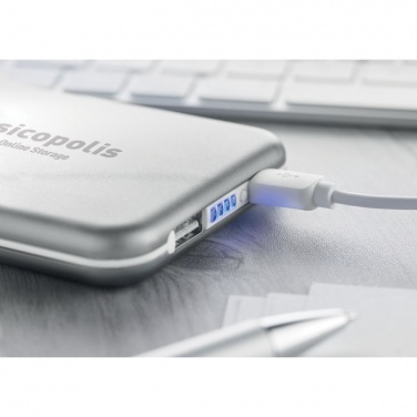 Logotrade reklaamkingi foto: 4000 mAH päikesepatareiga akupank