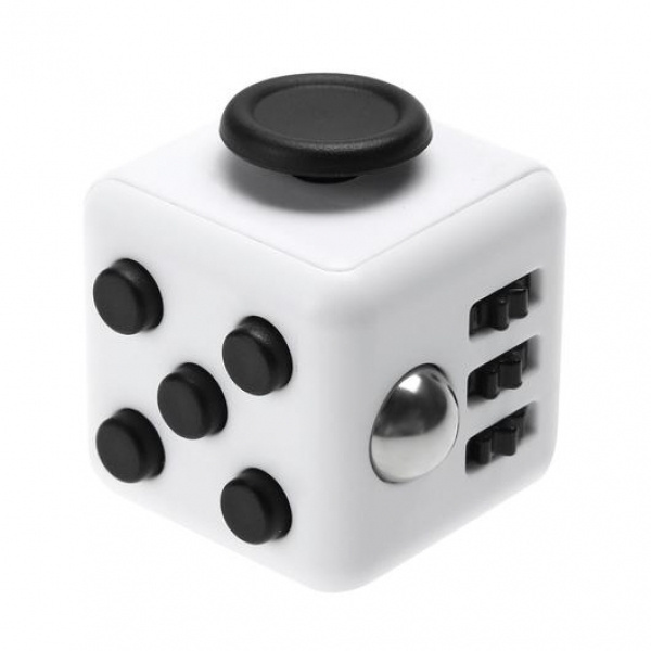 Logo trade reklaamkingid foto: Fidget Cube
