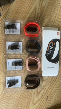Logotrade meene foto: Smartband 4.4 pulsikellaga