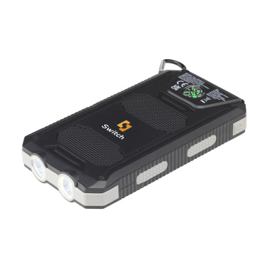 Logotrade ärikingi foto: Trail RCS päikesepatareiga akupank Compass 8000