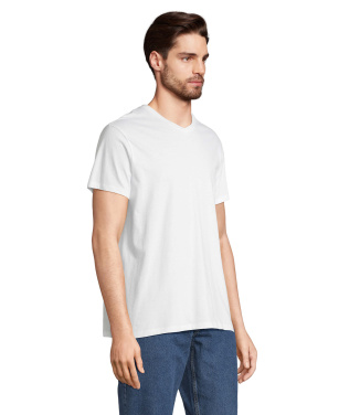 Logotrade mainoslahja tuotekuva: REGENT V  V-NECK T-SHIRT