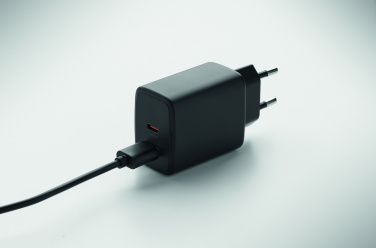 Logotrade liikelahjat kuva: EU:n 2-napainen adapter/laturi