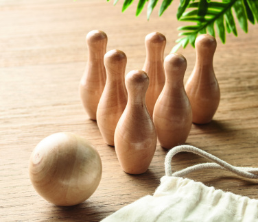 Logotrade Ideja dāvanas foto: Mini priedes koka boulinga komplekts