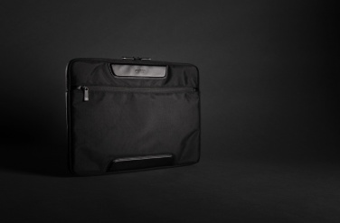 Лого трейд pекламные продукты фото: Чехол для ноутбука Swiss Peak AWARE™ RPET Voyager 15,6"