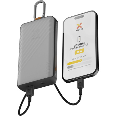 Лого трейд бизнес-подарки фото: Портативное зарядное устройство Xtorm XG2S101 Go2 на солнечных батареях 10 000 мАч 15 Вт с подсветкой