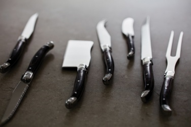 Logotrade presentreklam bild: VINGA Gigaro köttknivar
